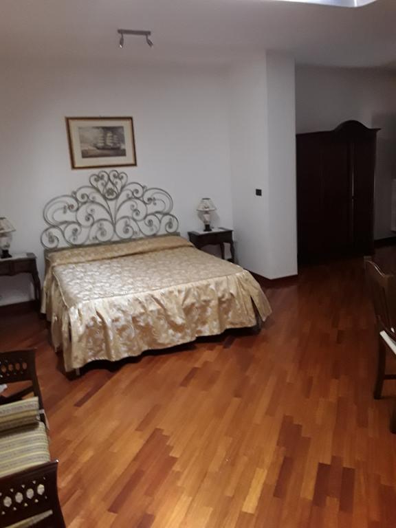 Tavernola - Locanda Di Campagna Battipaglia Exteriér fotografie